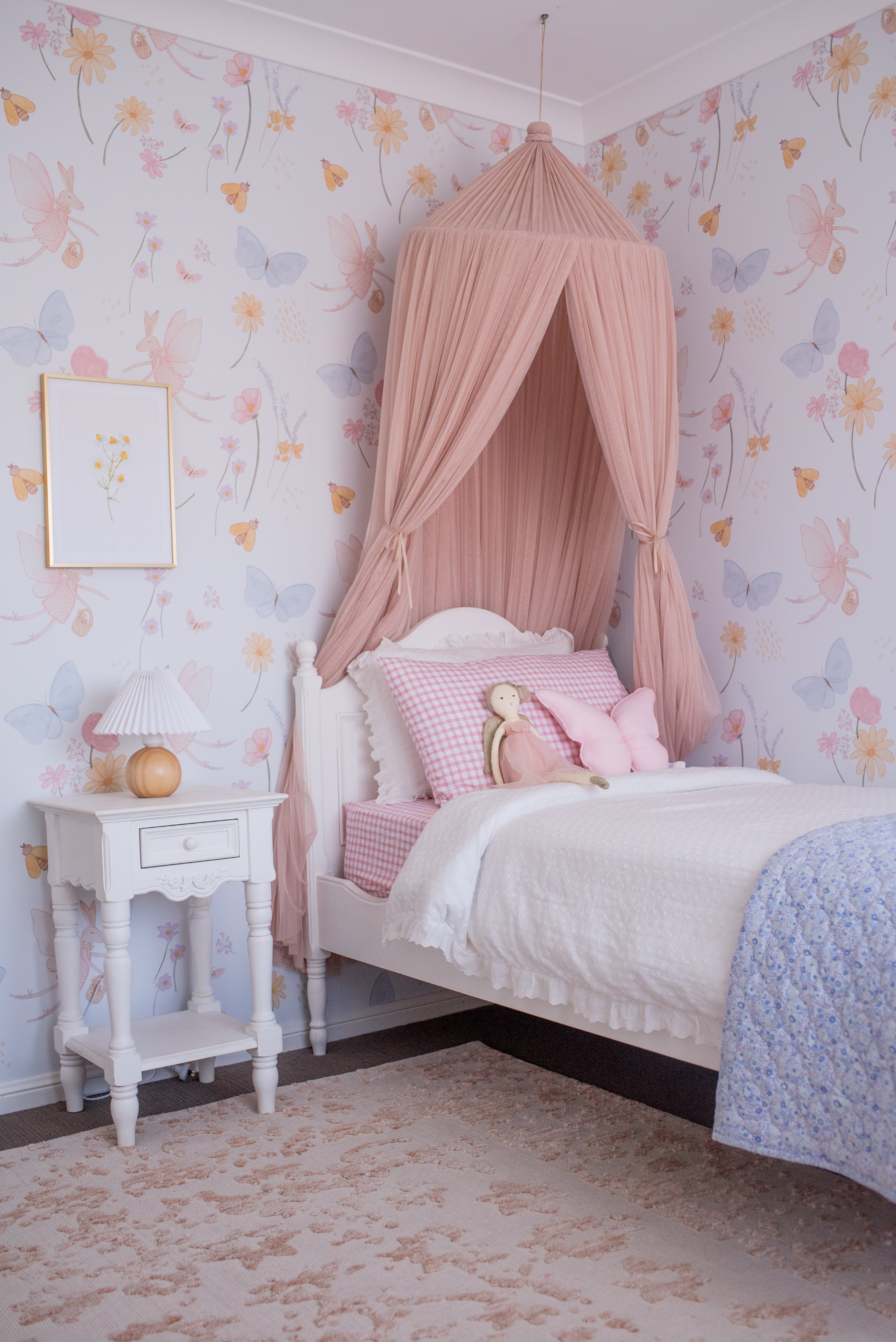 Po’s Garden Peel & Stick Kids Wallpaper