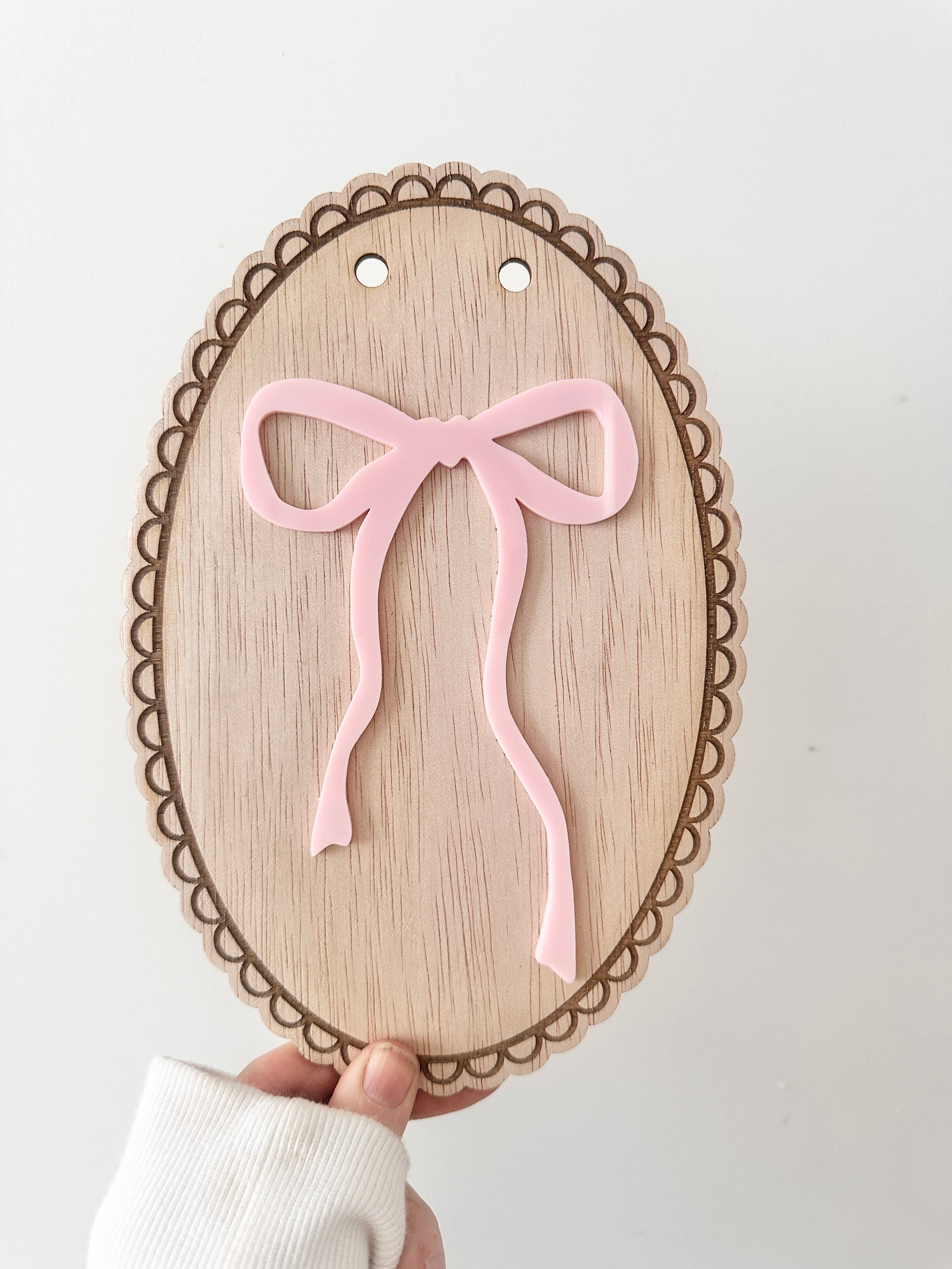 Whimsy Bow Plaque