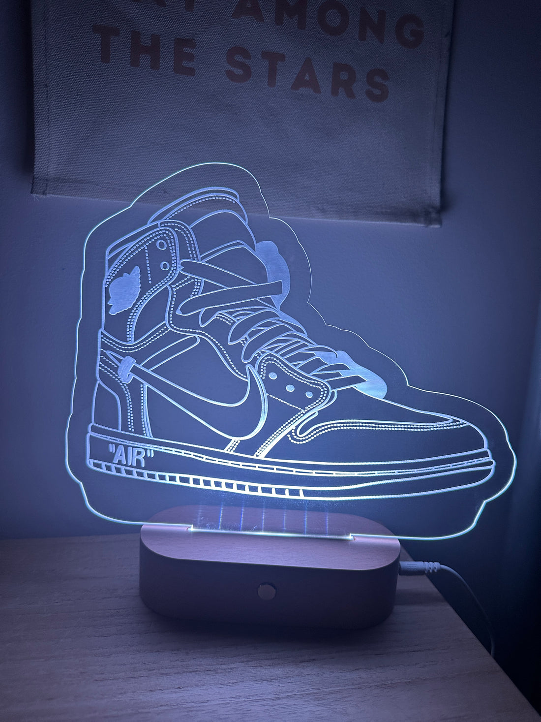 Kicks Night Light – LED Sneaker Lamp