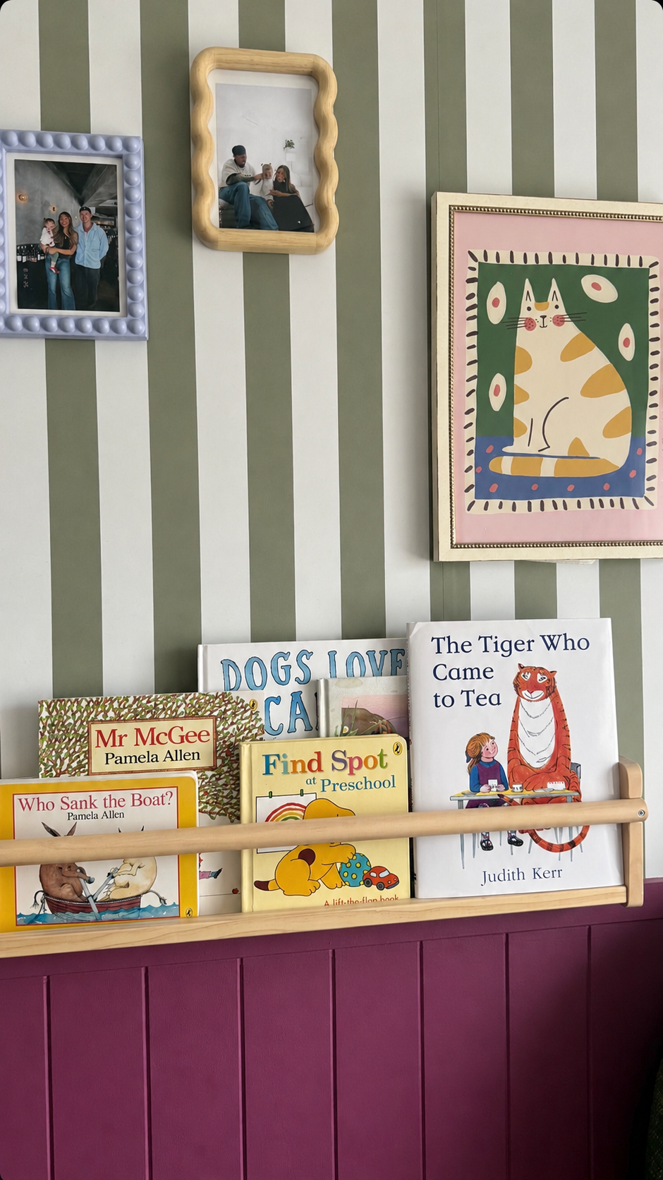 Classic Stripes Peel & Stick Kids Wallpaper