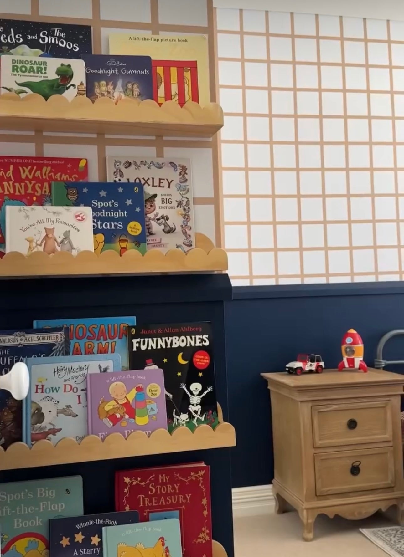 Kyree’s Cube Checkers Peel & Stick Kids Wallpaper