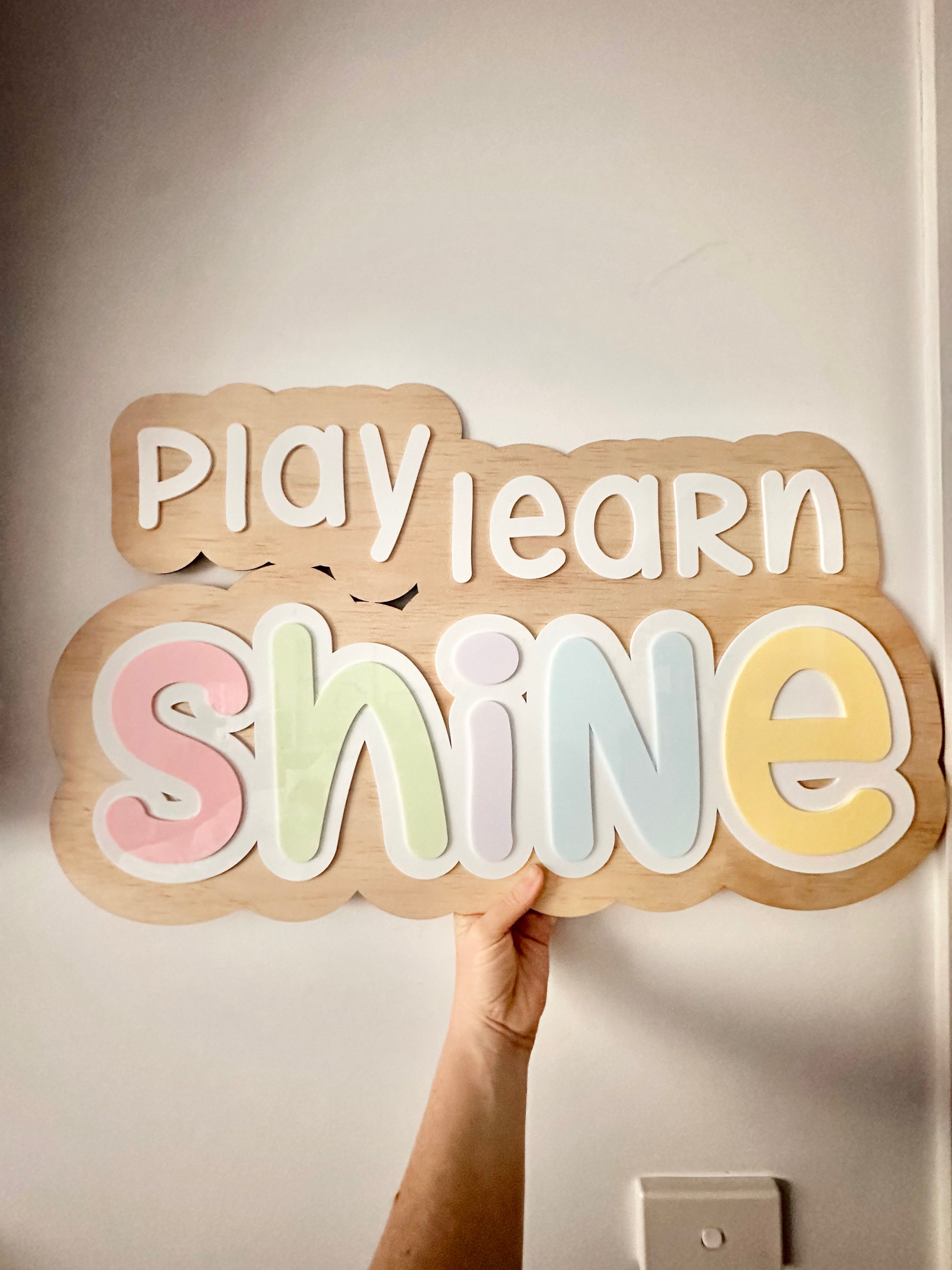 Play Learn Shine Sign