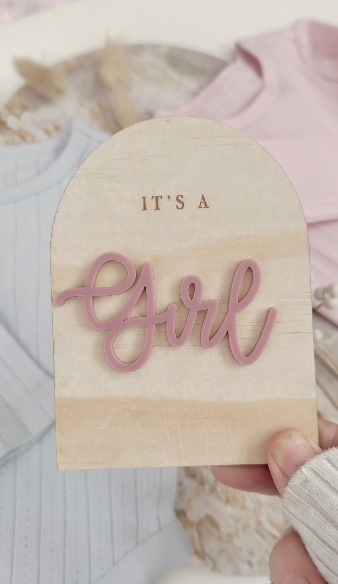 Reversible “It’s a Boy / It’s a Girl” Baby Announcement Plaque