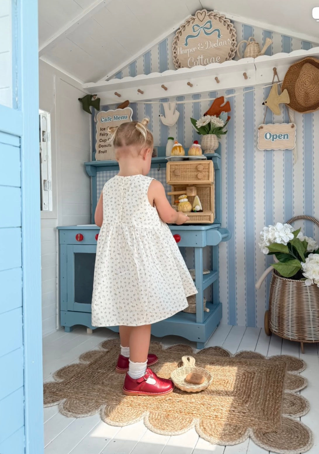 Mavi’s Stripes with a Twist Peel &amp; Stick Kids Wallpaper